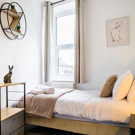 Stunning House Sleeps 7 - Parking Villa Buxton  Exteriör bild